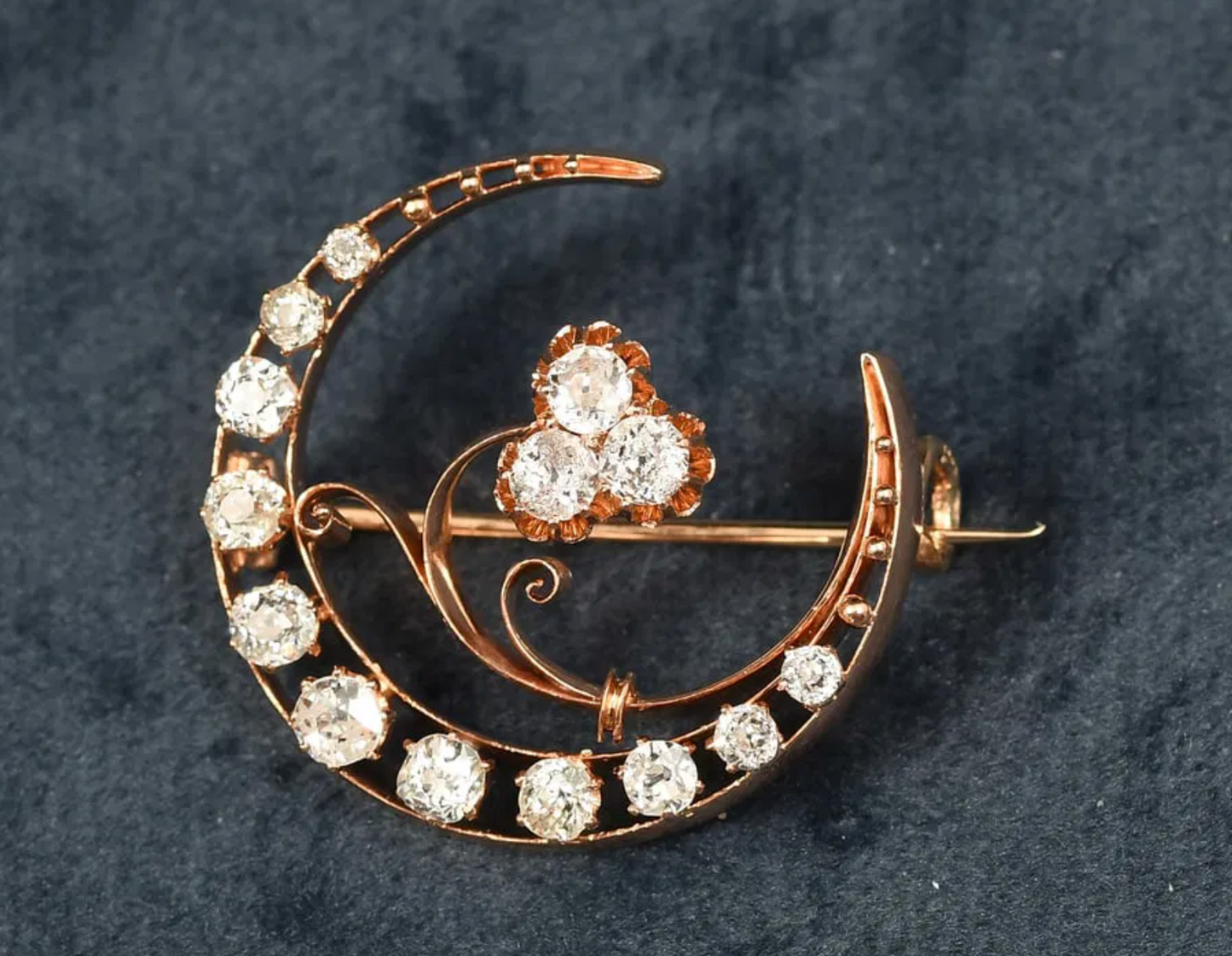 14K GOLD VICTORIAN OLD MINE CRESCENT BROOCH